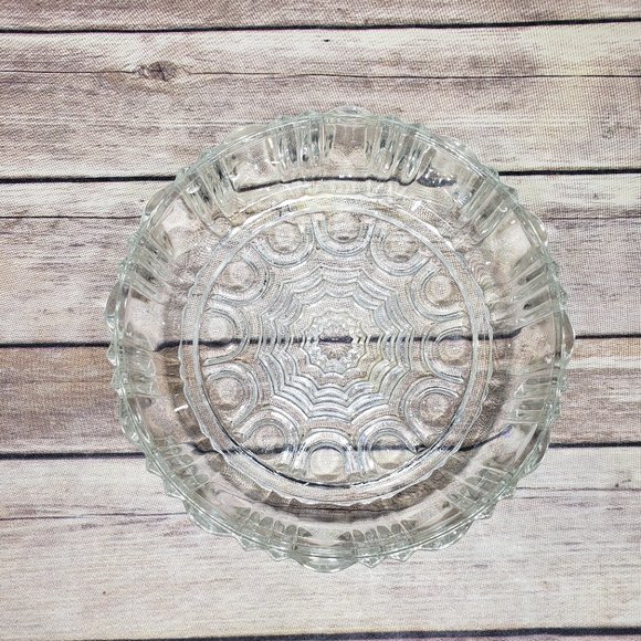 Vtg pressed glass spiderweb bowl - Picture 7 of 11